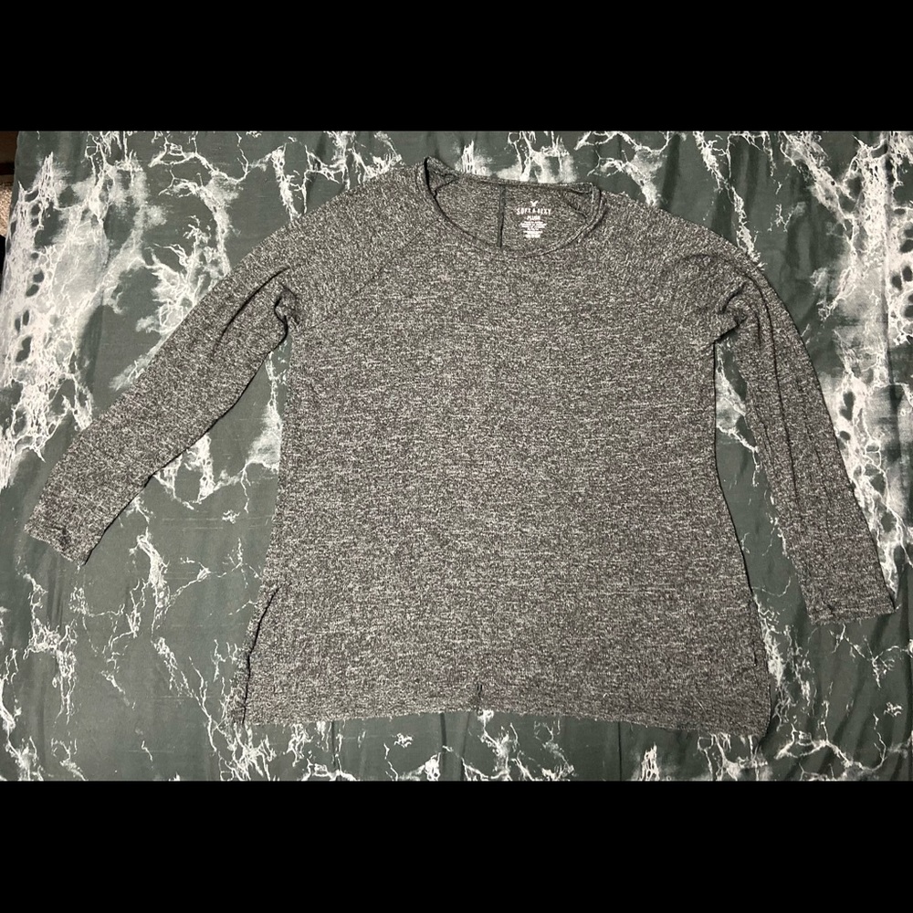 AEO Grey Oversized along Sleeve Top